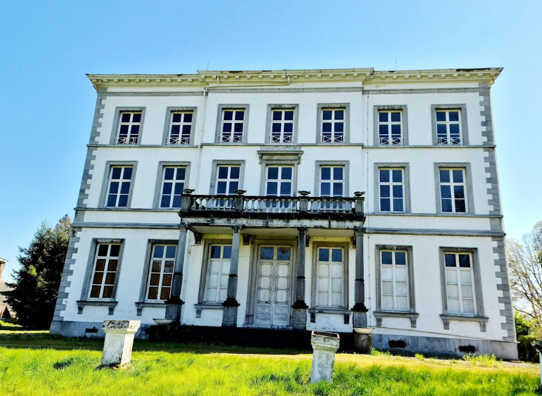 Castle Jongenbos, Belgium